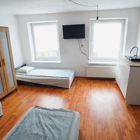 Noclegi Woku Świebodzice Extérieur photo