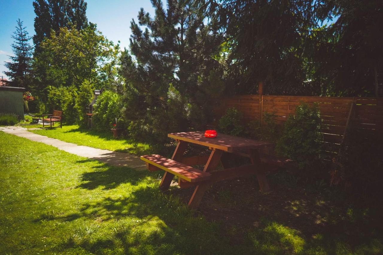 Noclegi Woku Świebodzice Extérieur photo