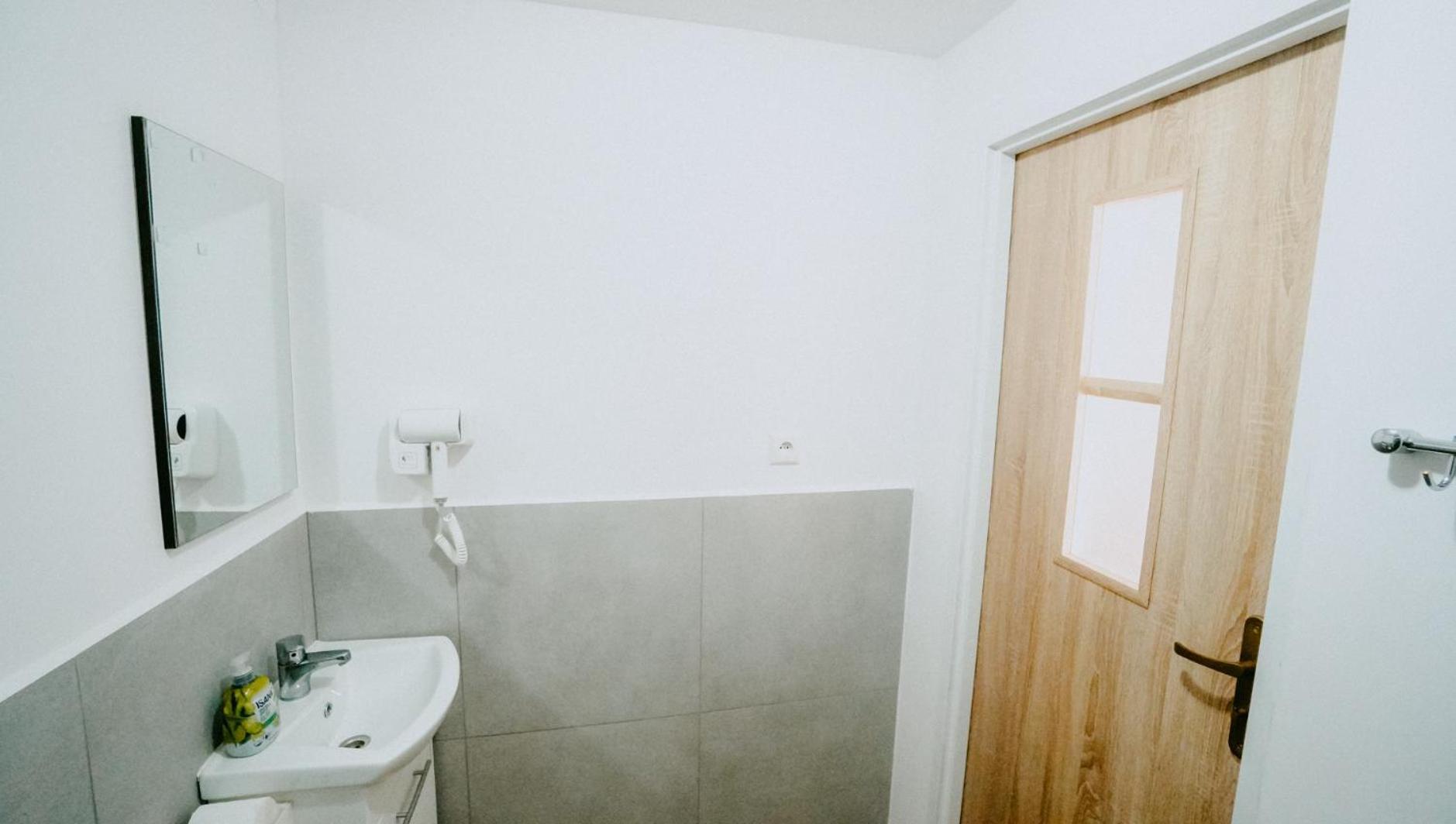 Noclegi Woku Świebodzice Extérieur photo