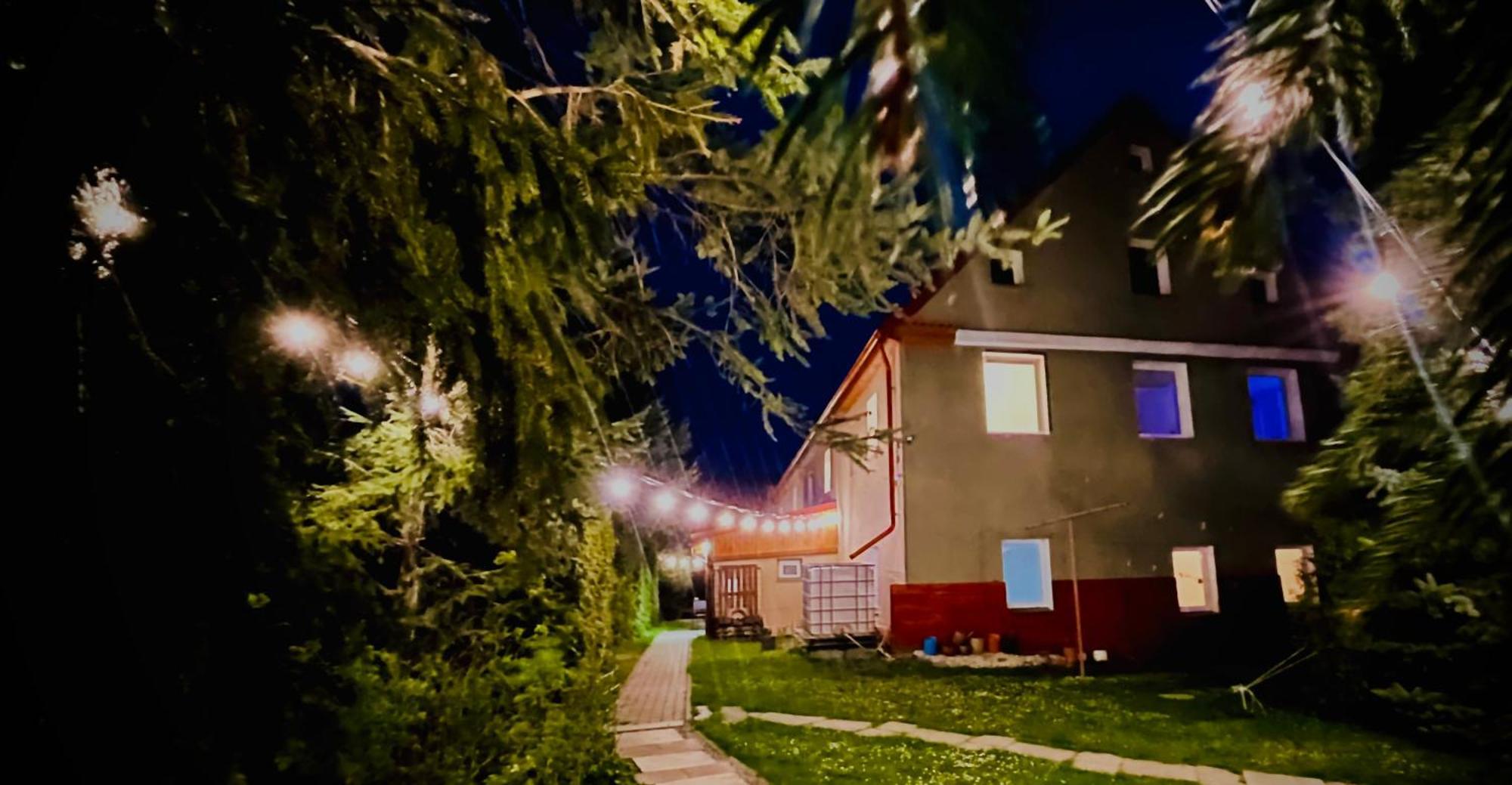 Noclegi Woku Świebodzice Extérieur photo
